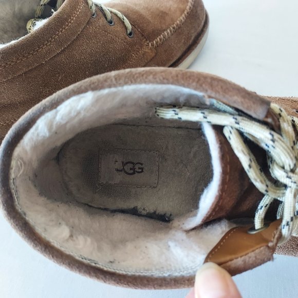 UGG Campout Suede Chukka Ankle Boots Sheepskin Lining Lace-Up Tan Men US10 main image 9